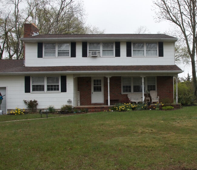 Building Photo - 110 Nancy Dr Rental