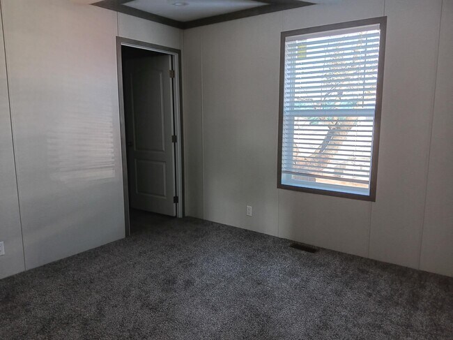 388 Sterling Dr