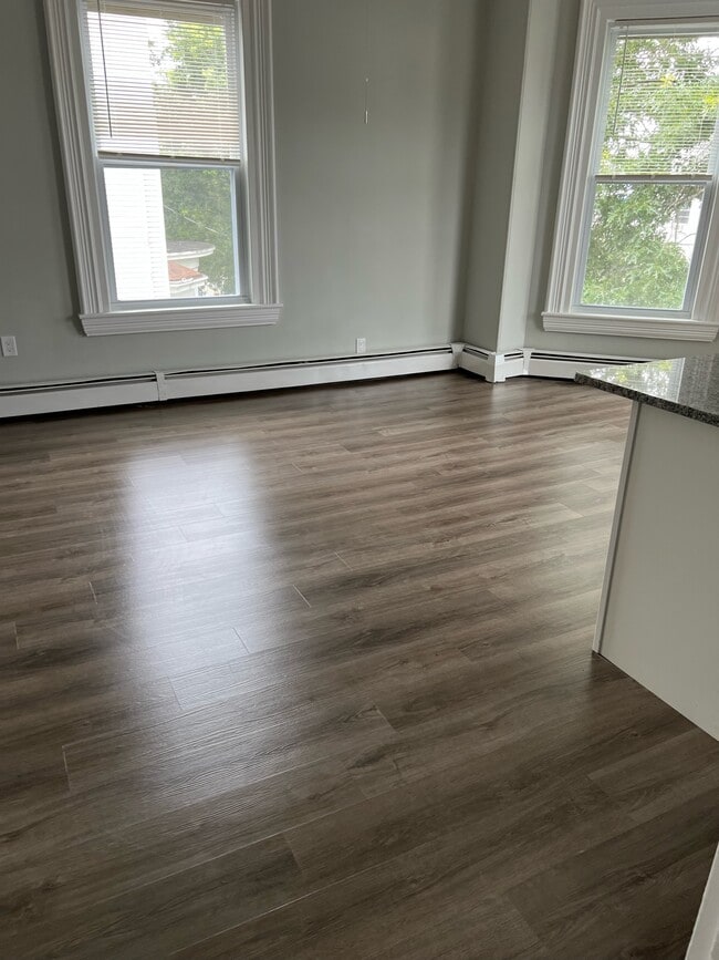 Photo - 235 Jackson St Unit 2