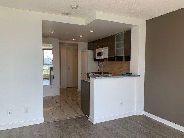 939 Expo Blvd Unit 2101