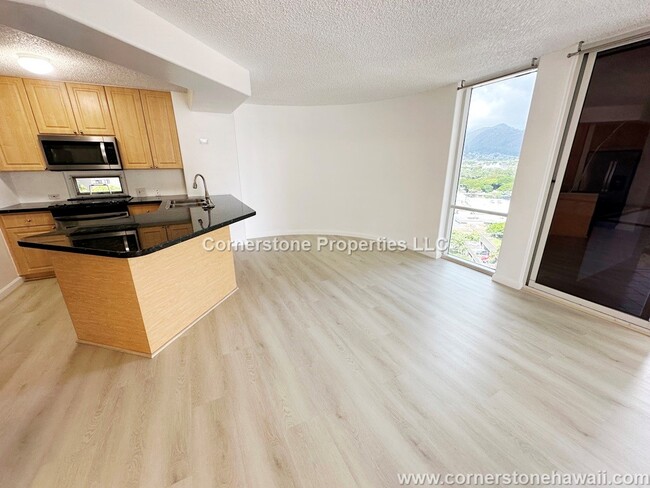 Photo - 1212 Nuuanu Ave