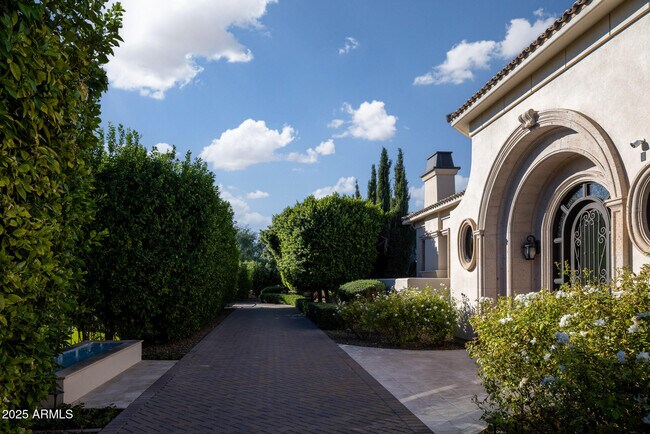 Photo - 7730 N Mockingbird Ln