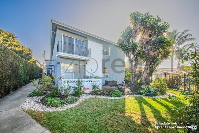 Building Photo - 1934 S Holt Ave Rental