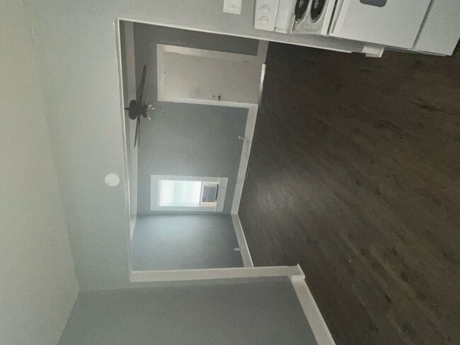 732 W Richard Ave Unit 1
