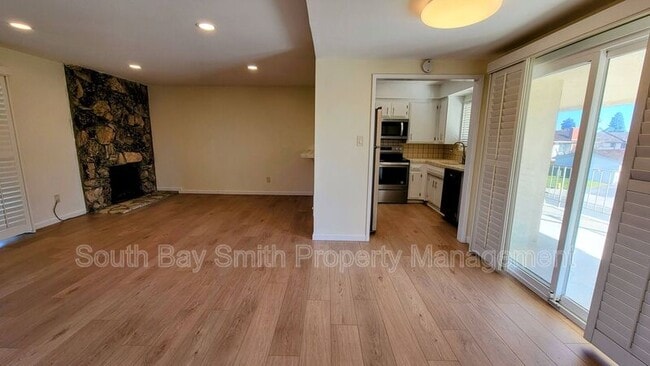 22859 Nadine Cir Unidad B