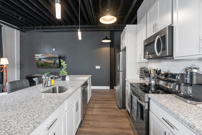 Photo - 4500 Wayne Ave Unidad ID1289451P