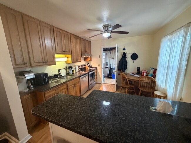 Photo - 3 Bedroom, 2 Bathroom Home in the Heart of Blacksburg