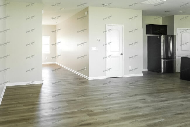 Photo - 2540 Mable Ln