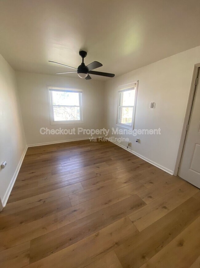 Photo - 112 Bellerive Blvd