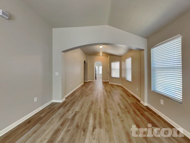 Photo - 9822 Vandenberg Way