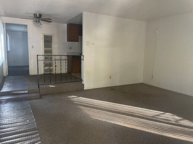 Photo - 1108 Third St Unit 3