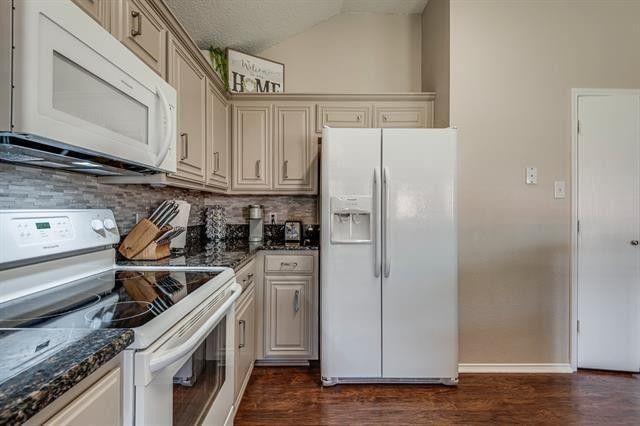 Photo - 3005 Dove Valley Ln