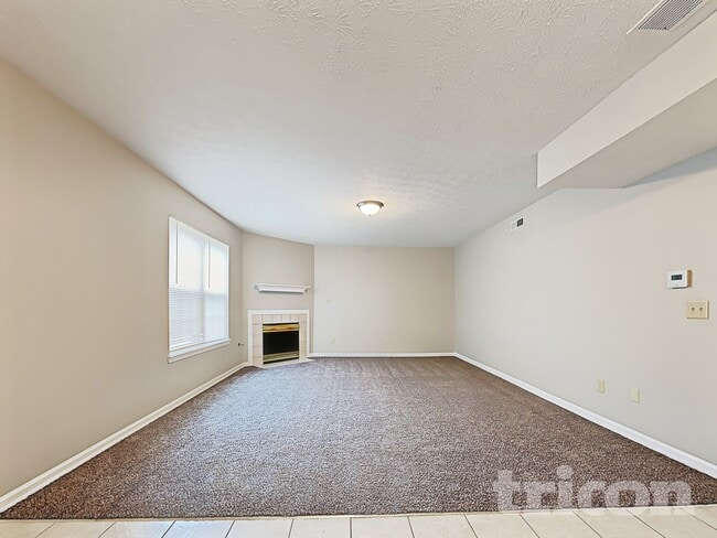 Photo - 614 Eastpointe Dr