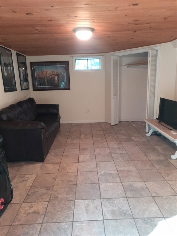 Photo - 290 Elm St Unidad 2