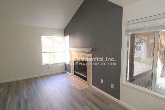 Photo - Updated 3bd/2.5ba West Sacramento Home with 2 Car Garage
