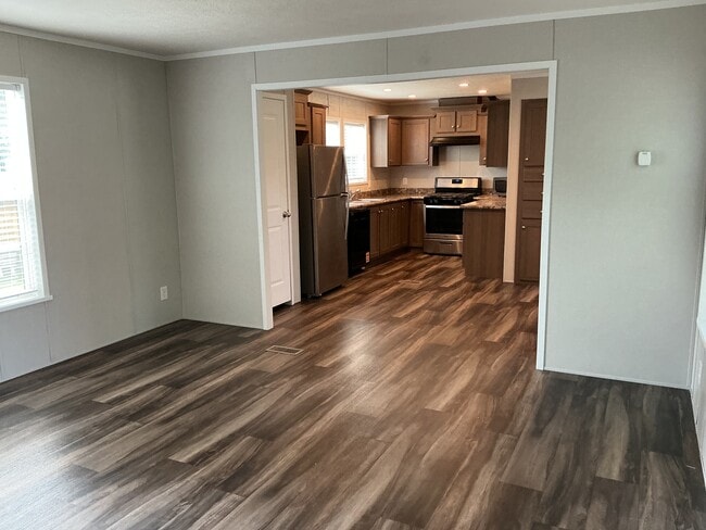 Photo - 24150 Veterans Road