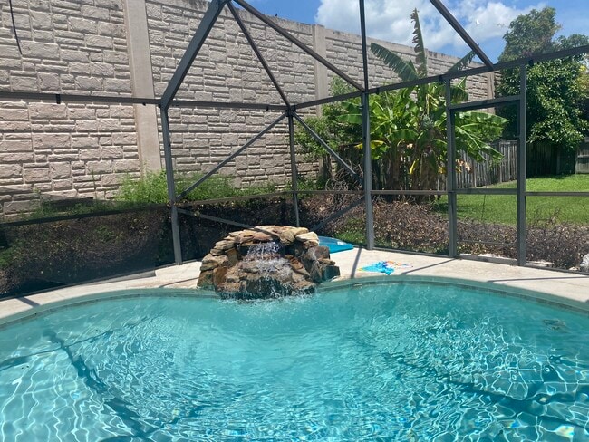 Photo - 2407 Deercroft Dr