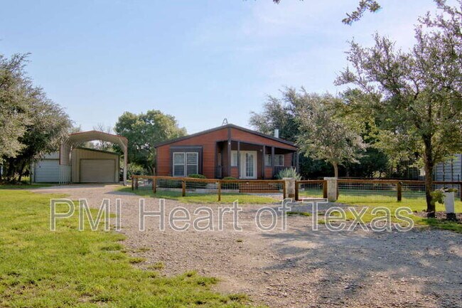 Photo - 631 Co Rd 270