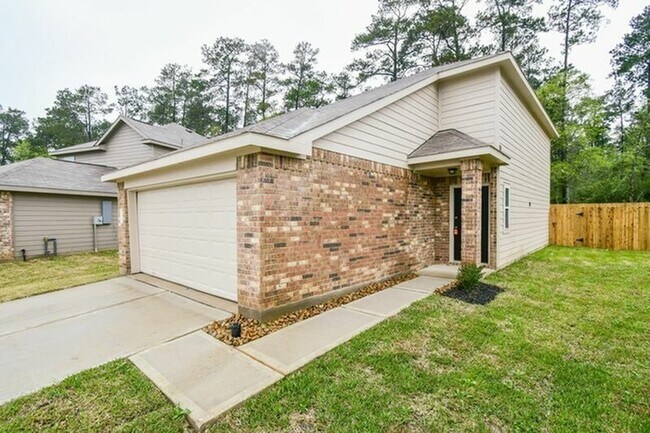 Photo - 13975 Westfield Dr