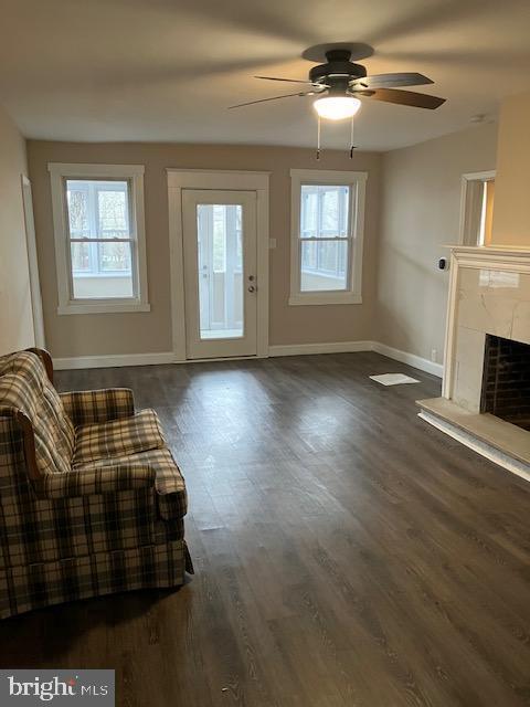 45 W Lakeshore Dr