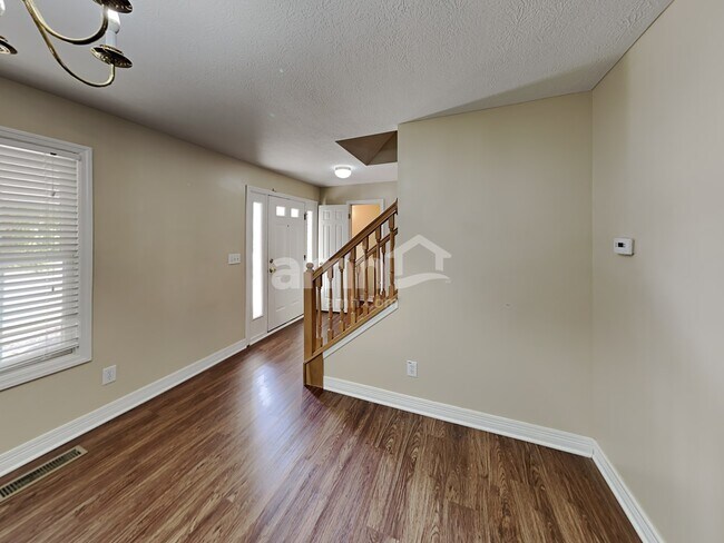 Photo - 1739 Autumn Dr