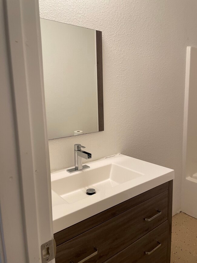 819 Gloria Dr Unit apartment for rent Santa Rosa, CA