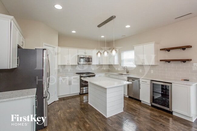 Photo - 10576 Glenwyck Pl