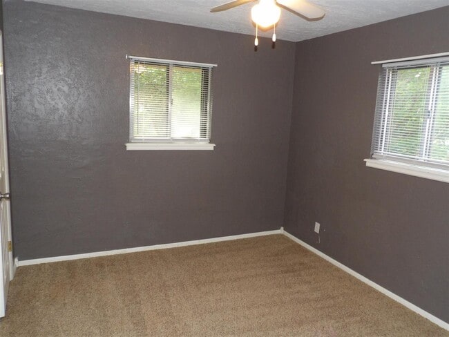 Photo - 407 NW 56th St