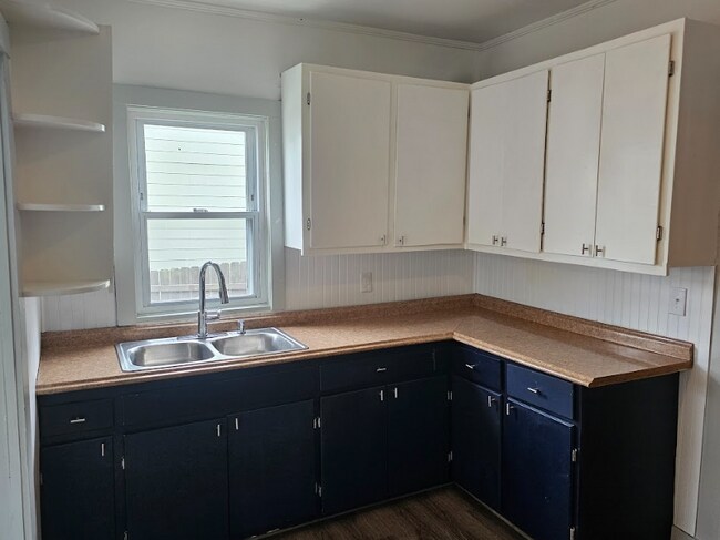 Photo - 1014 11th Ave N