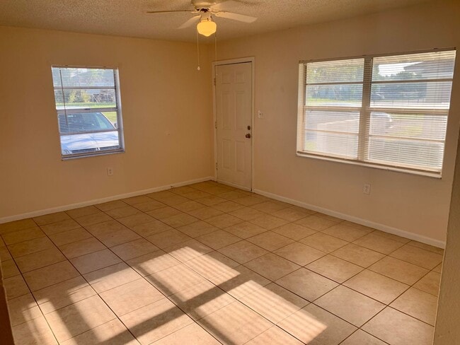 Photo - FANTASTIC LOCATION! 2 BEDROOM 1 BATH DUPLEX LOCATED IN PINELLAS PARK, FL.