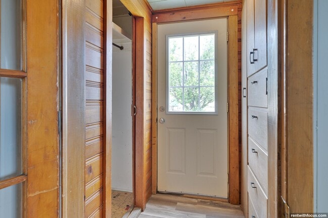 Photo - 227 Garfield Ave Unit 1