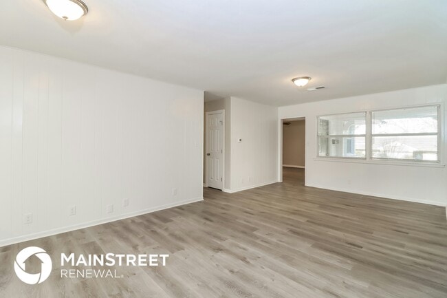 Photo - 3961 W Spurgeon St