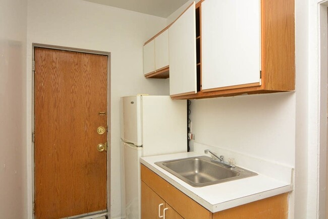 Photo - 3304 W Schubert Ave Unit K2