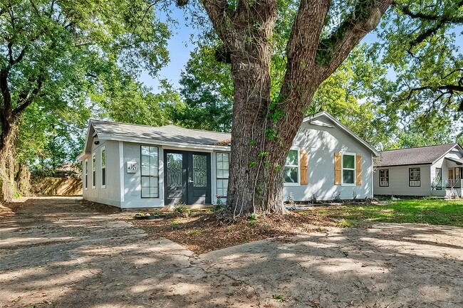 Photo - 4727 Arvilla Ln