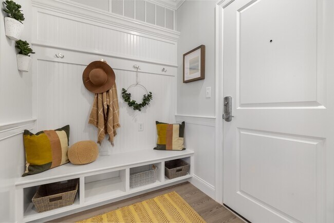 Photo - Wellington Woods