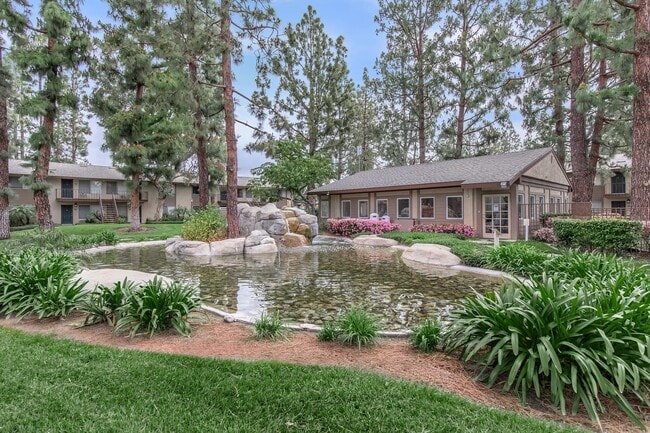 Photo - Wateridge Apartment Homes