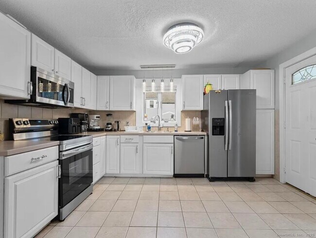 Photo - 24 Botsford Ave