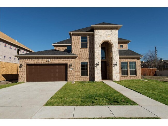 Building Photo - 4004 Hanaa Ct