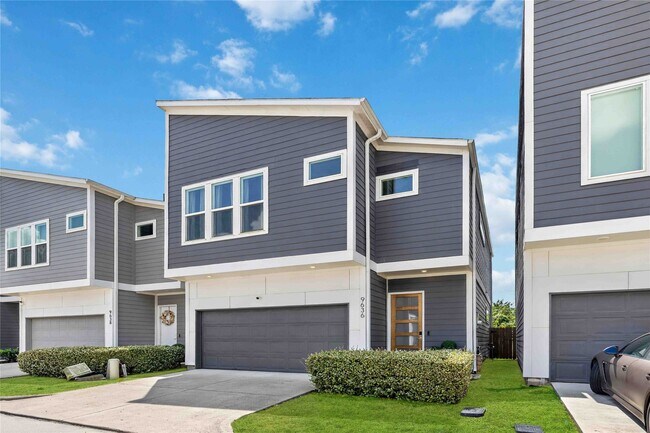 Photo - 9636 Habitat St
