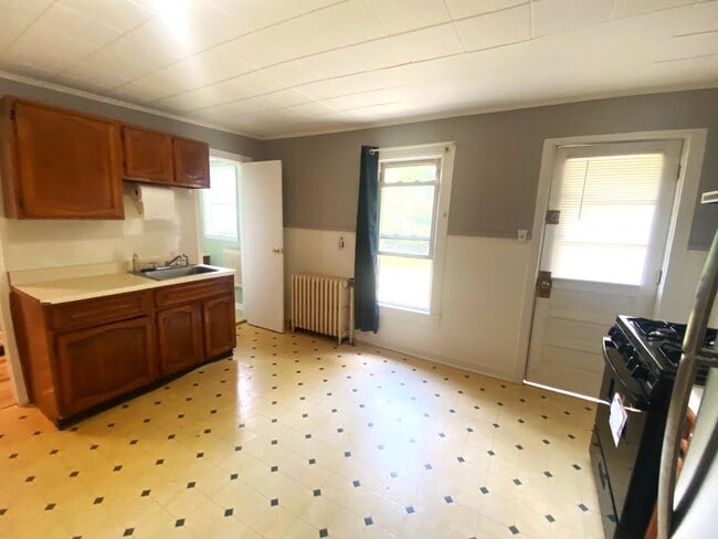Photo - 1140 Vestal Ave Unit 1 South