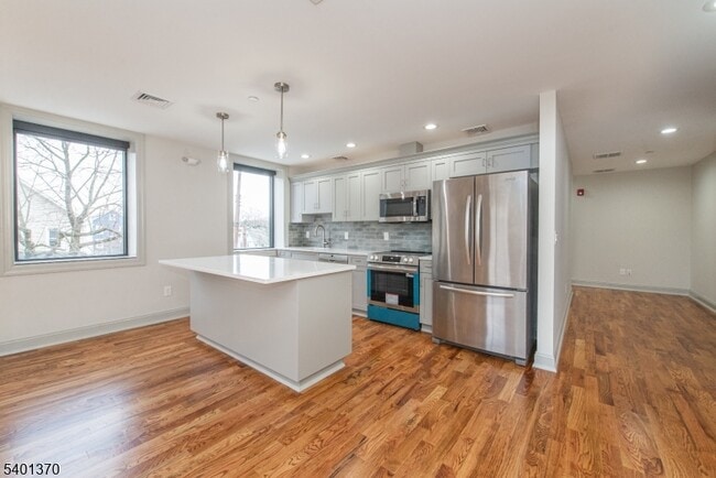 Photo - 248 US-46 Unit B