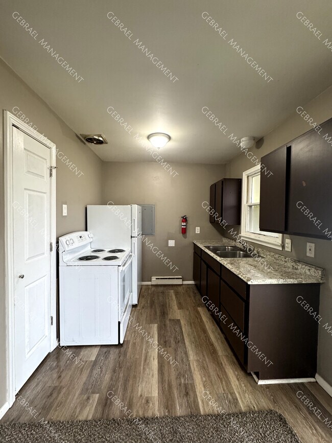 Photo - Pineview Manor