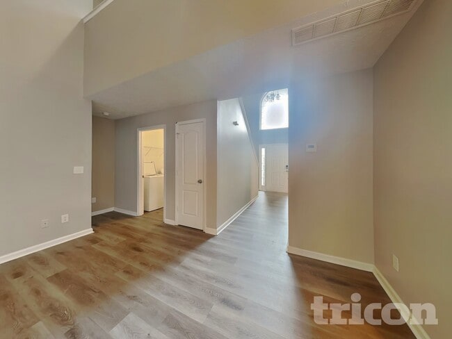 Photo - 266 Summer Hill Cir