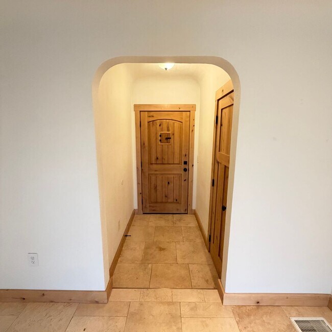 Photo - 3025 E 15th Ave