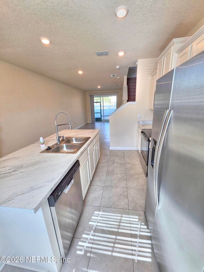 Photo - 3972 Vlg Vw Ln