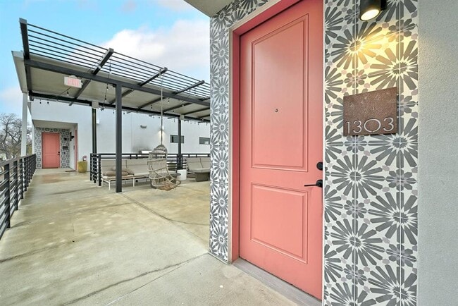 Photo - 2709 E 5th St. Unit 1303