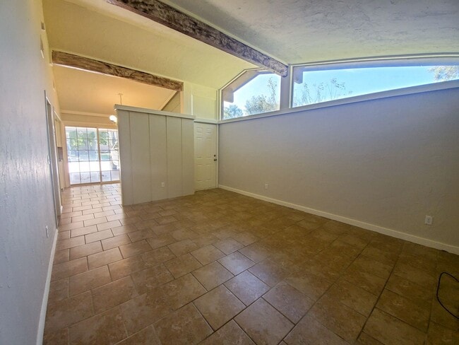 Photo - Cute 3 bedroom 1.5 bath home in Shawnee