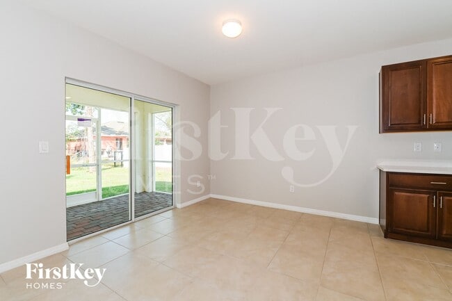 Photo - 2705 SW 4th Ln