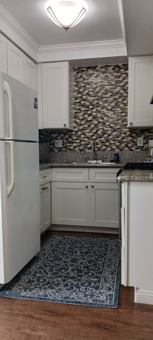 Photo - Placentia Meadows Apartments