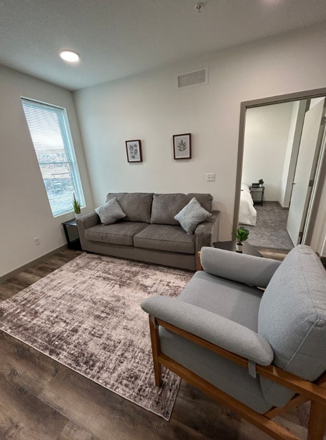 Block 100 Apartments
